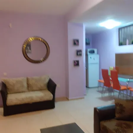 Luna1 Apartment *
