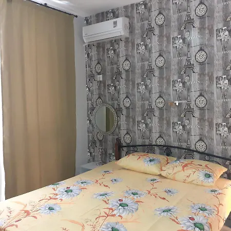 Luna1 Apartment